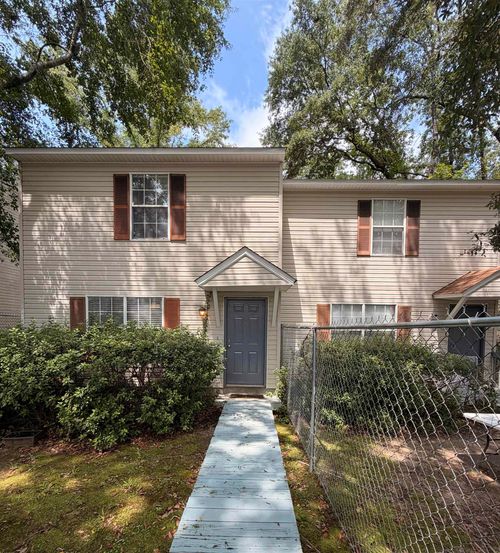b-1352 Ocala Road, TALLAHASSEE, FL, 32304 | Card Image