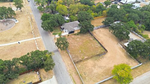 4604 Shackleford St, Fort Worth, TX, 76119-4920 | Card Image