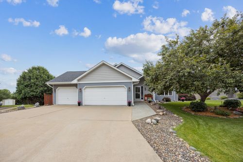 5475 Oakgreen Pl N, Oak Park Heights, MN, 55082-1079 | Card Image
