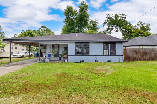 137 Shady Ln, West Columbia, TX, 77486-3341 | Card Image
