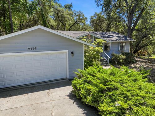 14836 Sun Forest Dr, Penn Valley, CA, 95946-9138 | Card Image