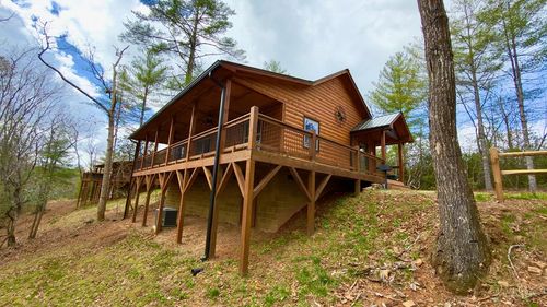 156 White Oak Ridge Trl, Murphy, NC, 28906-4079 | Card Image