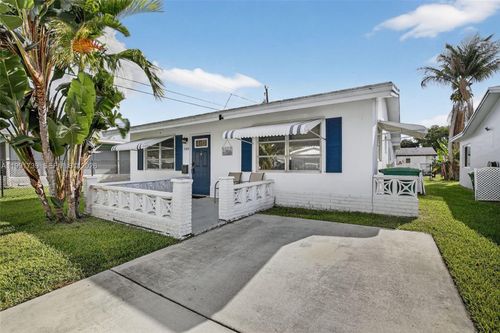 5404 Nw 27th Way, Tamarac, FL, 33309-2541 | Card Image