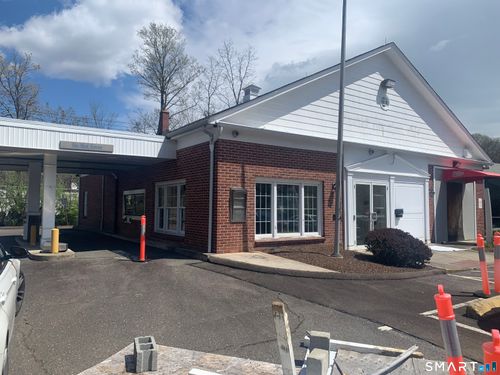 5 Huntington St, Shelton, CT, 06484-5213 | Card Image