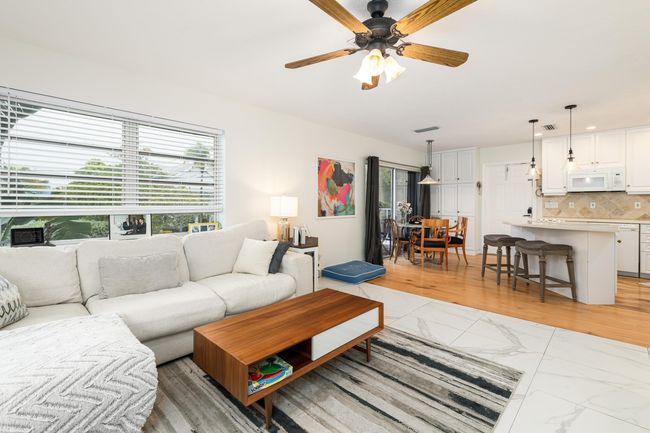 Marathon_598_Copa_DOro_West_Living_Room_ | Image 8