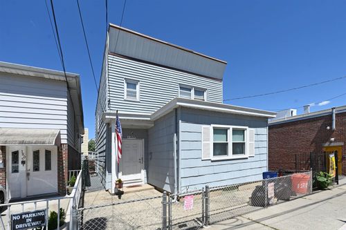 1807 Manhattan Ave, Union City, NJ, 07087-5421 | Card Image