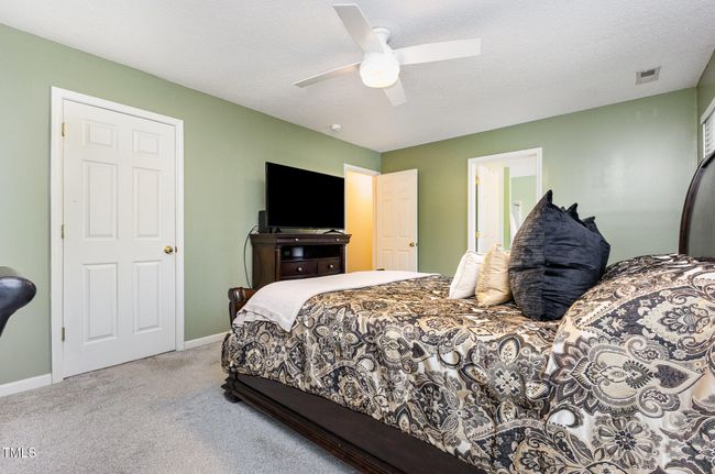 Primary Bed | Image 18