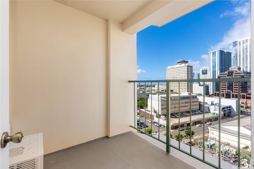 apt-1216-747 Amana St, Honolulu, HI, 96814-5123 | Card Image