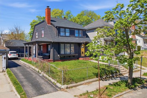 147 Warrington St, Providence, RI, 02907-2118 | Card Image