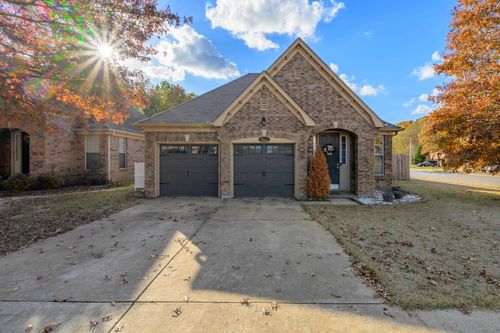 4965 Indian Walk Ln, Arlington, TN, 38002-4848 | Card Image