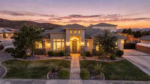 2624 E Auburn Dr, St George, UT, 84790-4219 | Card Image