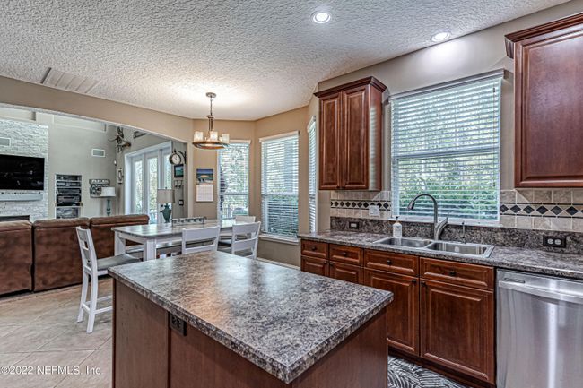 883 Songbird Dr, House other with 5 bedrooms, 3 bathrooms and null parking in Orange Park FL | Image 22