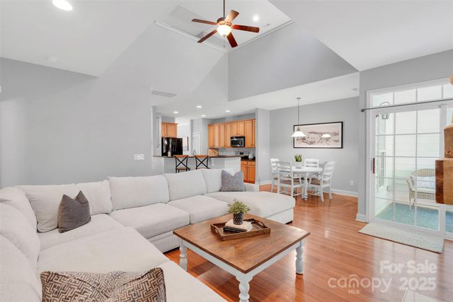 2-Story Great Room | Image 15
