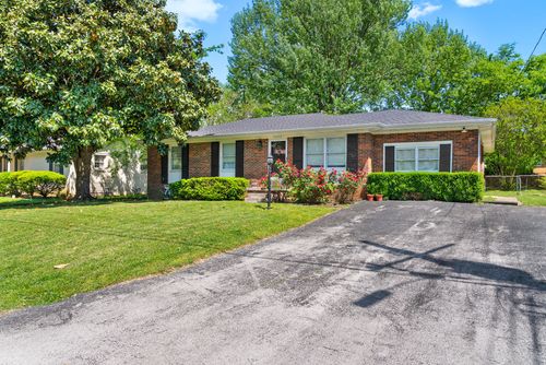 3420 Greenwood Dr, Hopkinsville, KY, 42240-3905 | Card Image