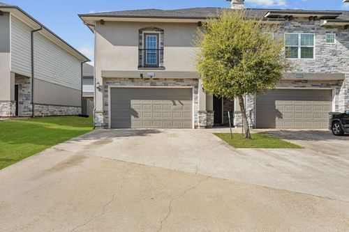 3408 Summerway Dr, College Station, TX, 77845-7440 | Card Image