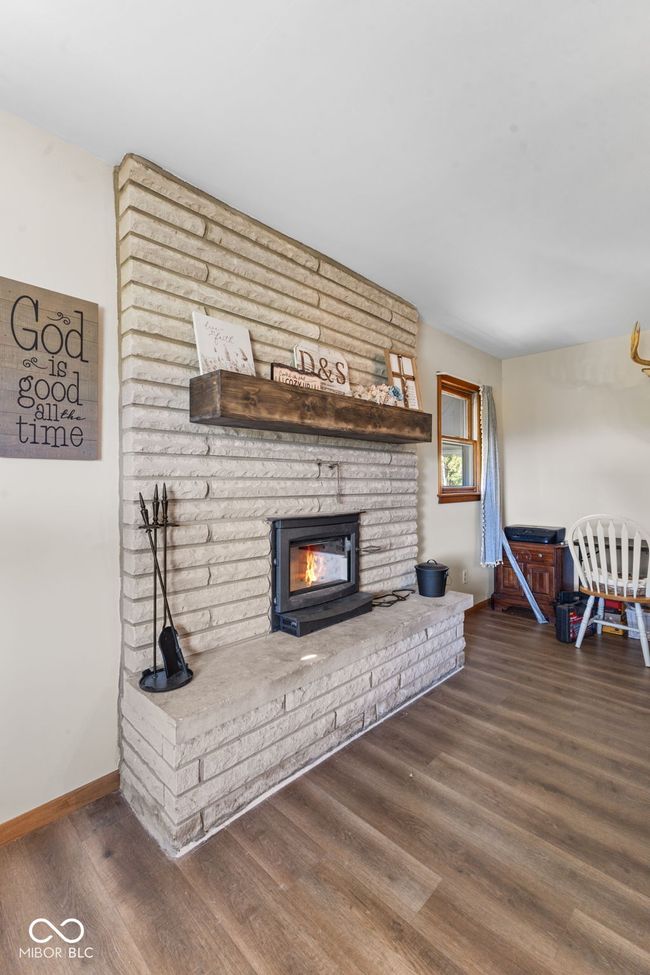 1832 S Walnut Grove Rd, House other with 2 bedrooms, 1 bathrooms and null parking in Bloomfield IN | Image 9