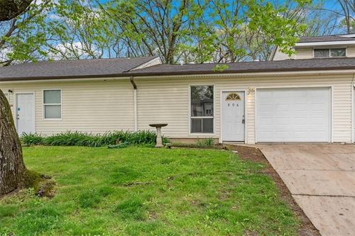 806 N 71st St, Kansas City, KS, 66112-3015 | Card Image