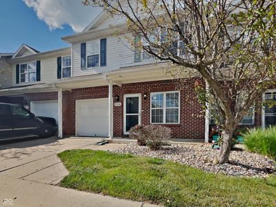 9730 Prairie Smoke Drive, Condo with 3 bedrooms, 2 bathrooms and null parking in Noblesville IN | Image 2