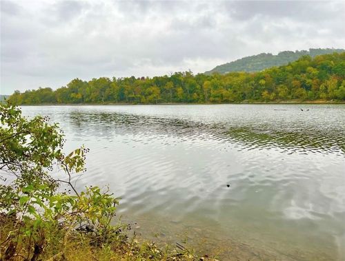 57 Sailboat Dr, Holiday Island, AR, 72631-4546 | Card Image