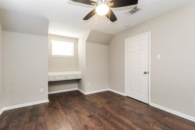 488 Stephen F Austin Dr, House other with 4 bedrooms, 3 bathrooms and 2 parking in Conroe TX | Image 15