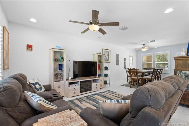 2810 Nw Treviso Cir, Townhouse with 3 bedrooms, 3 bathrooms and 1 parking in Port Saint Lucie FL | Image 8