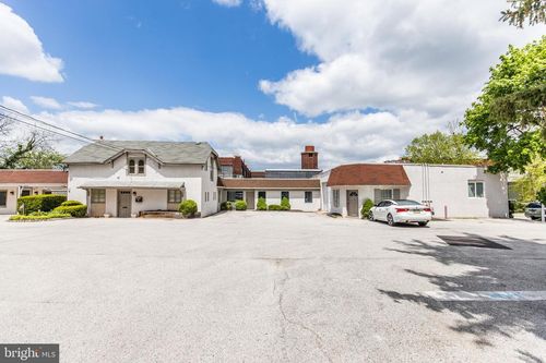110 Ardmore Ave, ARDMORE, PA, 19003-1339 | Card Image