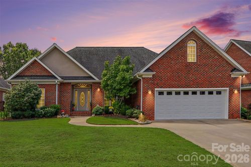 119 Blakemore Dr, Shelby, NC, 28152-9104 | Card Image
