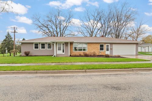 305 Columbus Avenue, BRILLION, WI, 54110 | Card Image