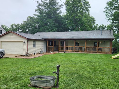 229 East St, Morgantown, IN, 46160-9715 | Card Image