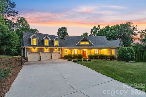 2243 Whiterock Ct, Sherrills Ford, NC, 28673-7295 | Card Image
