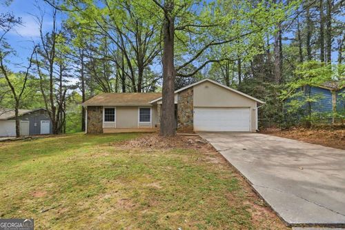 44 Burnham Cir, Jonesboro, GA, 30238-4602 | Card Image