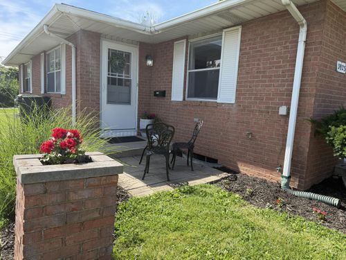 3925-3923-3925 Beulah Rd, Columbus, OH, 43224-2616 | Card Image