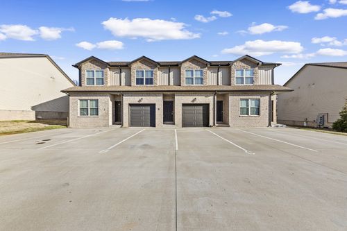 295 Smithson Ln, Clarksville, TN, 37040-2175 | Card Image