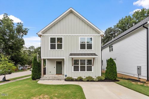 1422 Joe Louis Ave, Raleigh, NC, 27610-3318 | Card Image