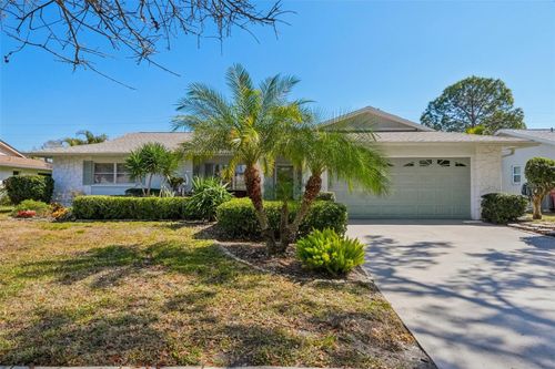 2149 Malcolm Dr, Palm Harbor, FL, 34684-1820 | Card Image
