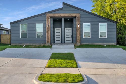 a-2212 Church St, Greenville, TX, 75401-3527 | Card Image