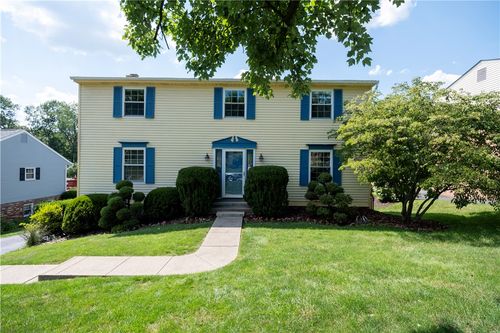 309 Windsor Dr, Coraopolis, PA, 15108-3259 | Card Image