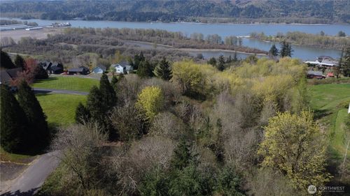 420 Topeka Rd, Kelso, WA, 98626-8815 | Card Image