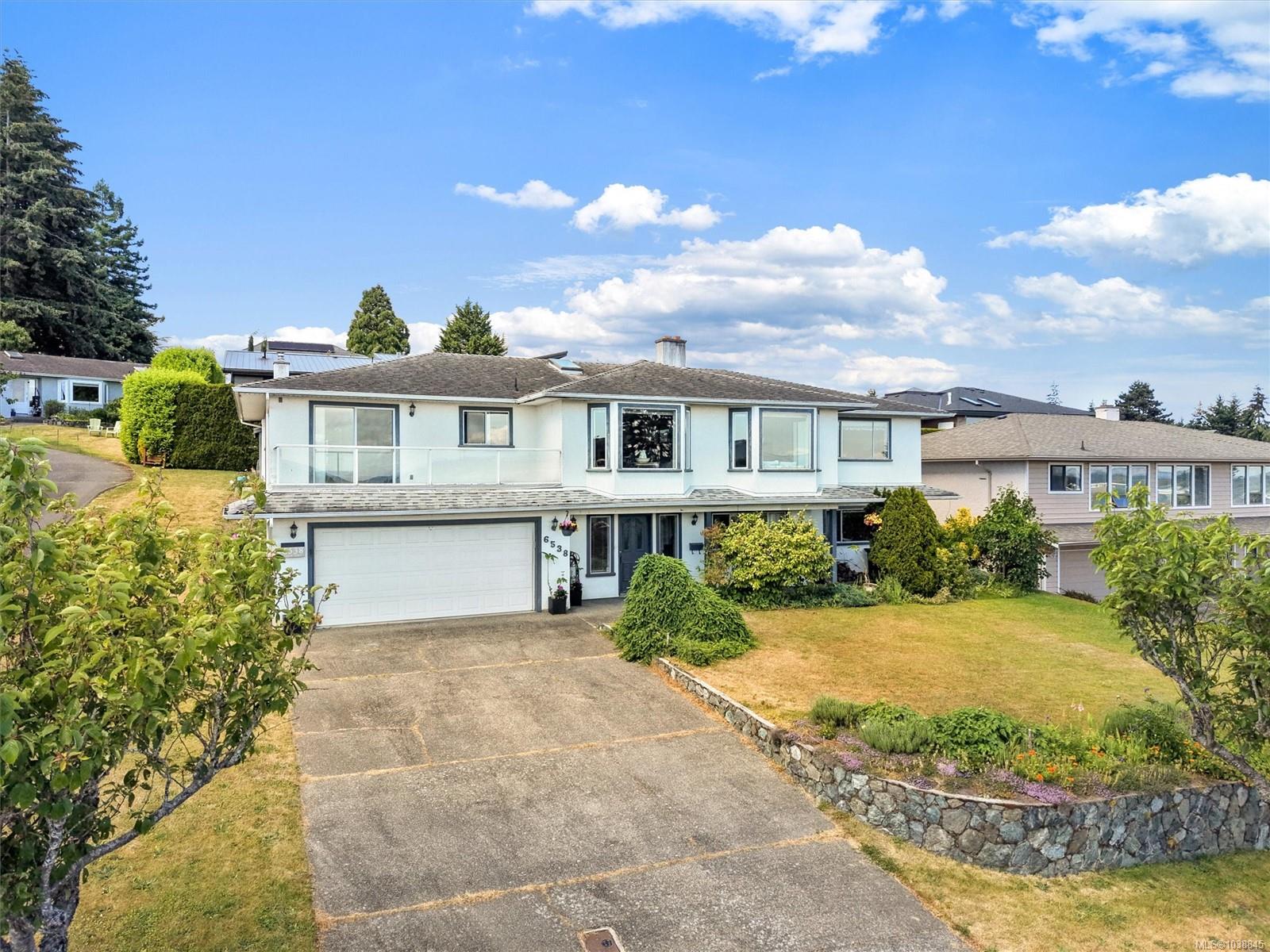 Residential in Central Saanich 2