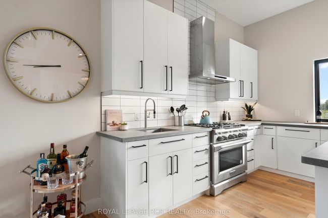 595130 Blind Line, House other with 6 bedrooms, 4 bathrooms and 20 parking in Mono ON | Image 12