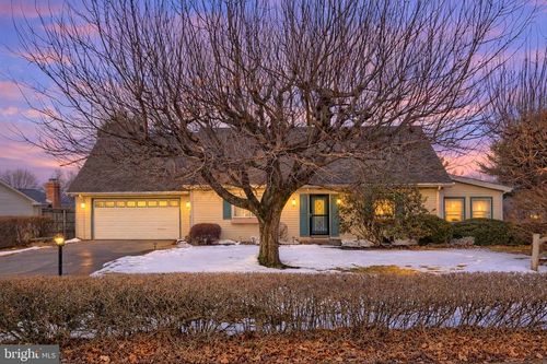 202 Lindy Ave, YORK SPRINGS, PA, 17372-9641 | Card Image