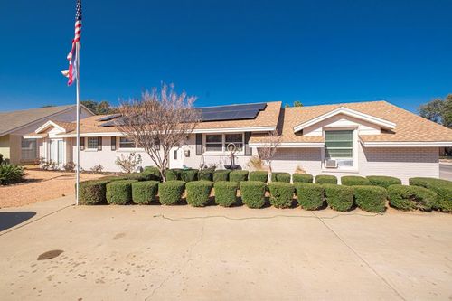 2300 W Golf Course Rd, Midland, TX, 79701-3942 | Card Image