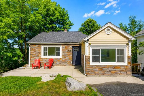 49 Ivy Hill Rd, Mahopac, NY, 10541-1207 | Card Image