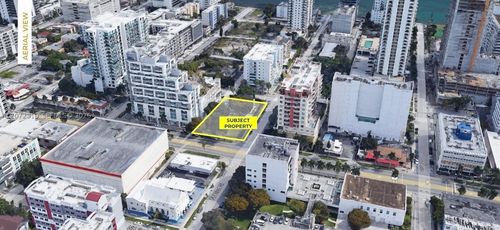 333 Ne 23rd St, Miami, FL, 33137-4926 | Card Image