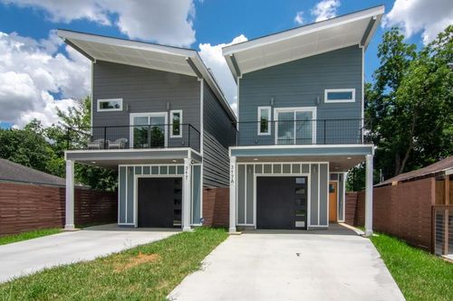 a-317 E 35th St, Houston, TX, 77018-6517 | Card Image