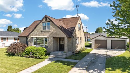 2114 Arizona Ave, Sheboygan, WI, 53081 | Card Image