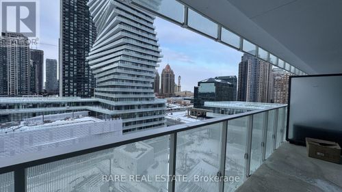 812-3883 Quartz Road, Mississauga (City Centre), ON, L5B0M4 | Card Image