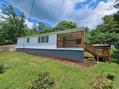 2500 Elk Creek Pkwy, Independence, VA, 24348-4563 | Card Image