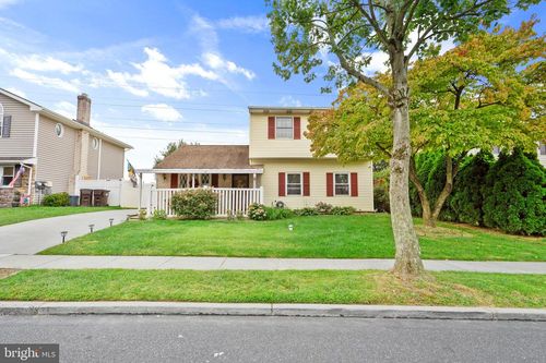 5813 Edge Ave, BENSALEM, PA, 19020-2409 | Card Image