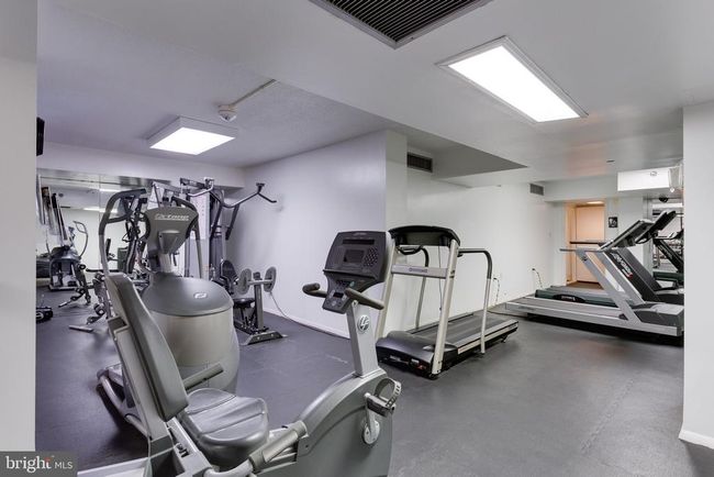 APT-903 - 1800 Old Meadow Rd, Condo with 2 bedrooms, 2 bathrooms and null parking in MCLEAN VA | Image 28